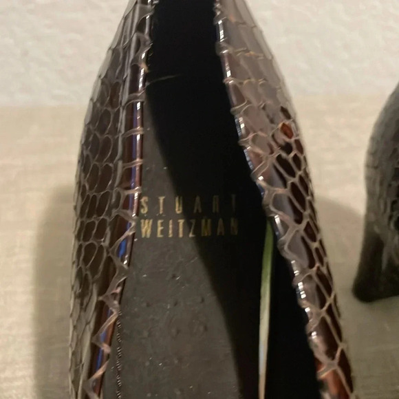 Stuart Weitzman 8.5N snake print leather heels - Picture 6 of 12